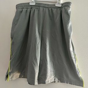 Size M